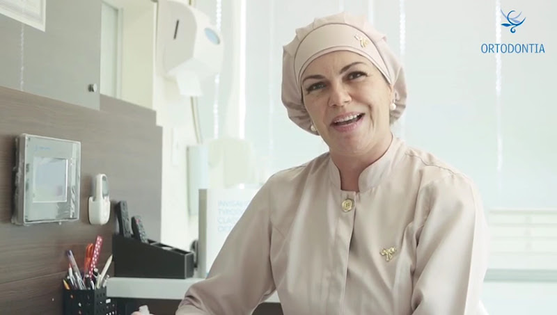 Foto 3 de Dra Cristhiane Danielli Ortodontista