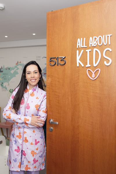 Foto 2 de Dra. Cristiane Baldini - Odontopediatra - Clínica All About Kids