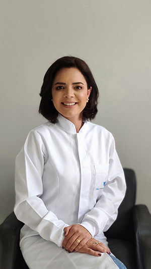 Foto 3 de Dra. Cristiane Gobbo Lopes - Endodontia especializada