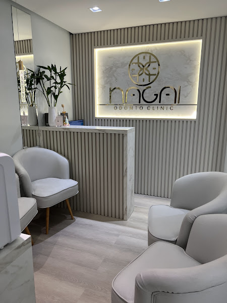 Foto 3 de Dra. Cristiane Nagai - Cirurgiã dentista - Implantes dentários - Nagai Odontoclinic