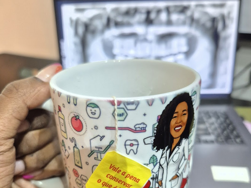 Foto de Dra Cristiany Andrade | PERIODONTISTA
