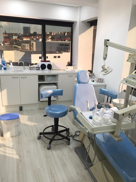 Foto 2 de Dra. Cristina Pellegrin-Invisalign -Santana