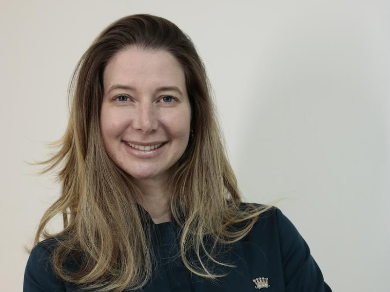 Foto 3 de Dra. Cristina Salgado - odontologia & estética