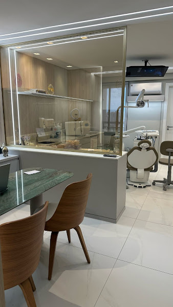 Foto 3 de Dra. Cynthia Martins Odontologia