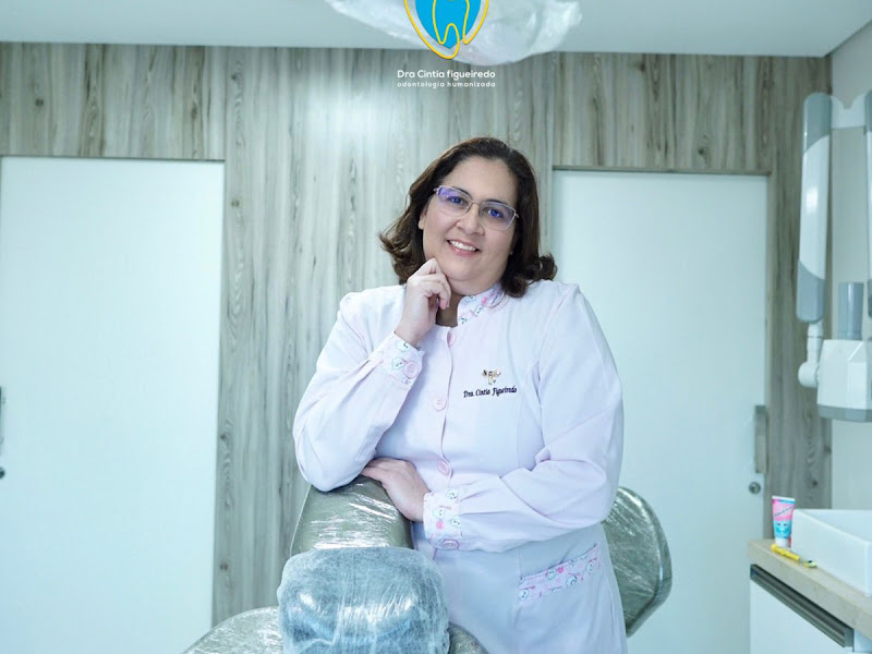 Foto 7 de Dra. Cynthia Martins Odontologia