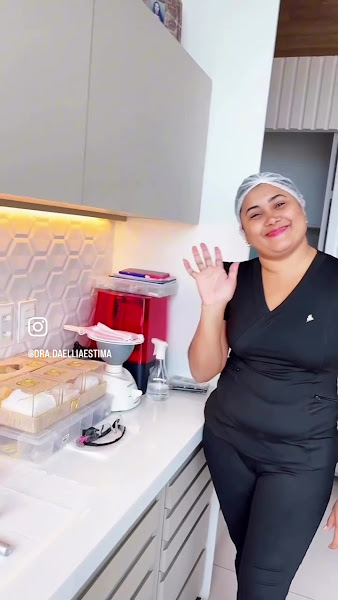 Foto 4 de Dra. Daellia Estima