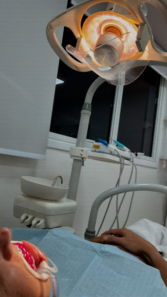 Foto 3 de Dra.Dalissa Vettorazzi - Odontologia Clínica e Harmonização facial