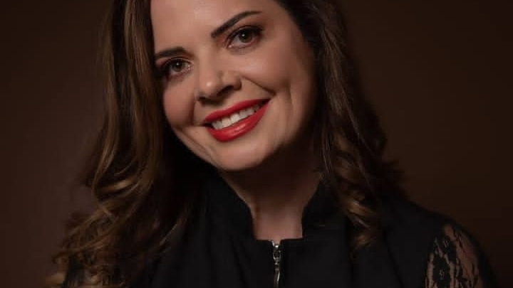 Foto 2 de Dra.Dani Lobo Odontologia Especializada e Harmonização Orofacial