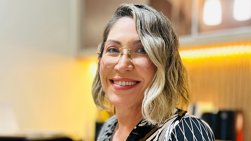 Foto 2 de Dra. Daniela Carneiro - Odontologia Estética e Implantes