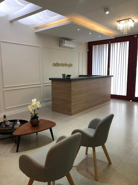 Foto 2 de Dra Daniela Ferreira - OrthoLens | Dentista em Ribeirão Preto