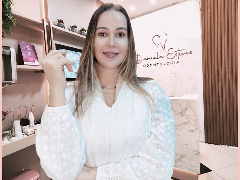 Foto 3 de Dra. Daniela Lamim Esteves- Dentista