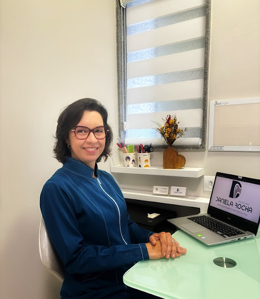 Foto 2 de Dra. Daniela Rocha / Ortodontista - Odontopediatra