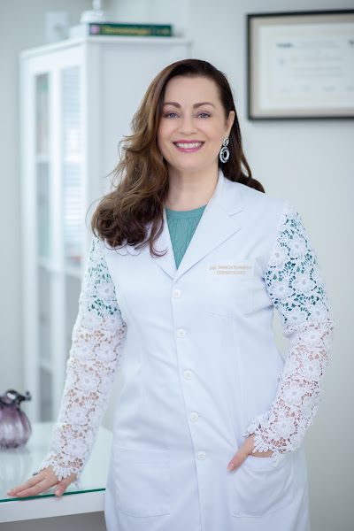 Foto 2 de Dra. Daniela Romaniello | Dermatologista | Lavras | MG
