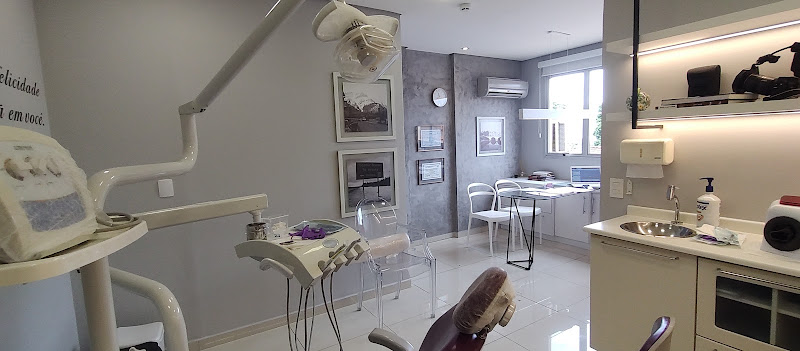 Foto 2 de Dra Daniela Sá Dentista