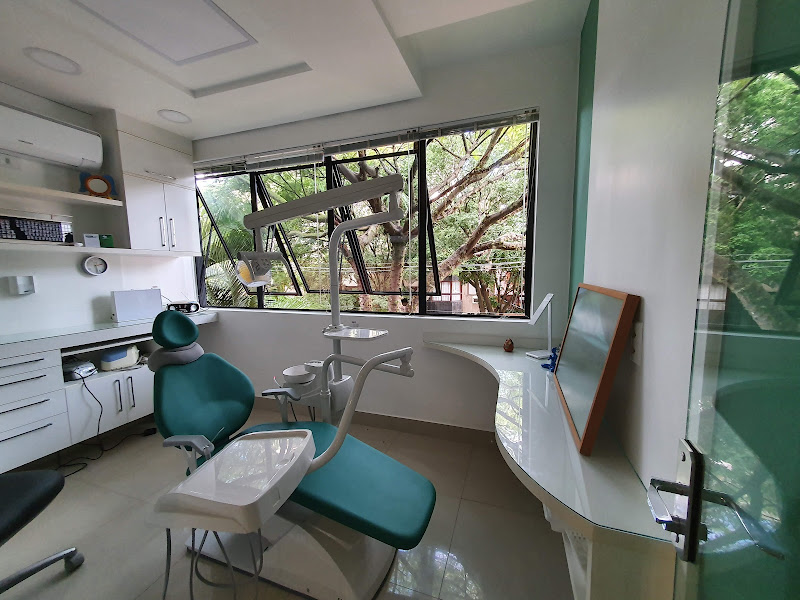 Foto 3 de Dra.Daniela Sari