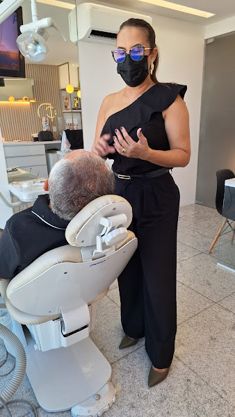 Foto 3 de Dra. Daniella Costa - Dentista