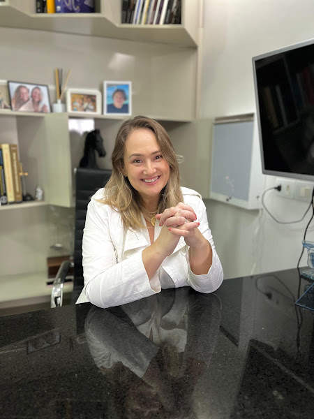 Foto 2 de Dra. Daniella Montenegro