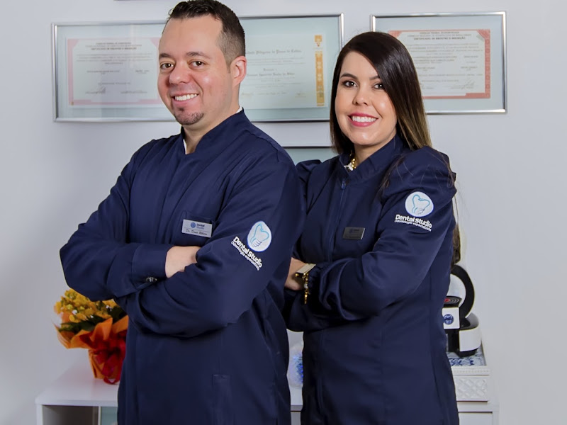 Foto 2 de Dra. Danielle Costa Pereira | Dentista | Cirurgiã Dentista | Poços de Caldas MG