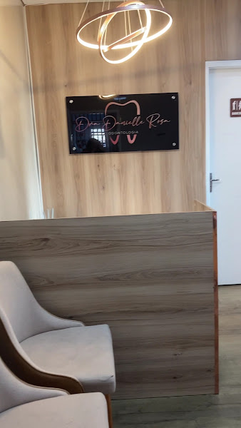 Foto 3 de Dra. Danielle Rosa | Odontologia Estética SP