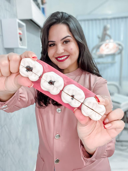 Foto 3 de Dra. Danielly Figueiredo - Cirurgiã Dentista