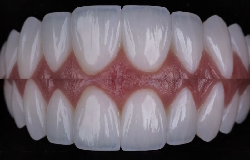 Foto 2 de Dra Danna Lopes - Odontologia - Curitiba