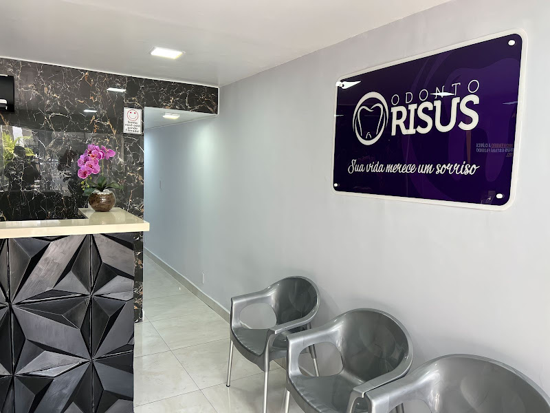 Foto 2 de Dra Dayana Almeida - Cirurgiã Dentista