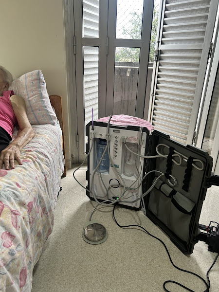 Foto 2 de Dra Débora Blanco - Dentista em Santos e Home Care