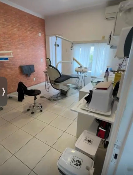 Foto 2 de Dra Débora Buabssi | Dentista em Sorocaba