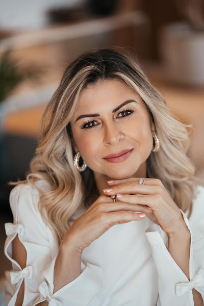 Foto 3 de Dra. Débora Carvalho Harmonização Facial em Macaé