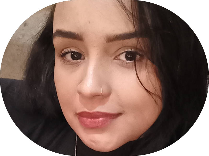 Foto 4 de Dra. Débora Cavour - Ortodontista - Alinhadores invisíveis - Invisalign e Sousmile- Macaé-RJ