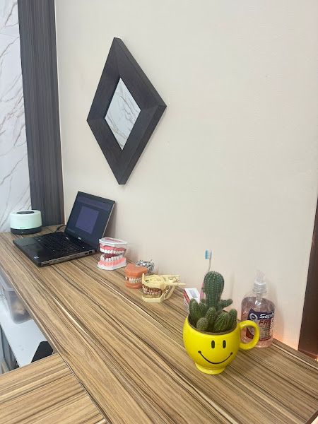 Foto 3 de Dra Débora Hermenegildo odontologia