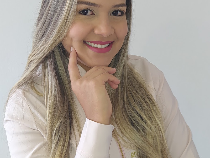 Foto de Dra Débora Lopes - Ortodontista/Invisalign Salvador