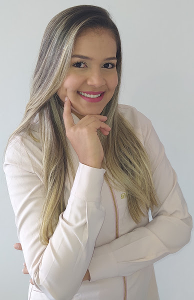 Foto 2 de Dra Débora Lopes - Ortodontista/Invisalign Salvador