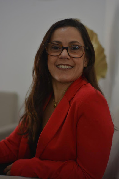 Foto 2 de Dra. Débora Mainieri – Odontologia Estética, Invisalign & Harmonização Facial