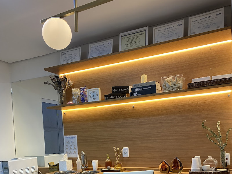 Foto 7 de Dra Débora Ponciano Odontologia Especializada