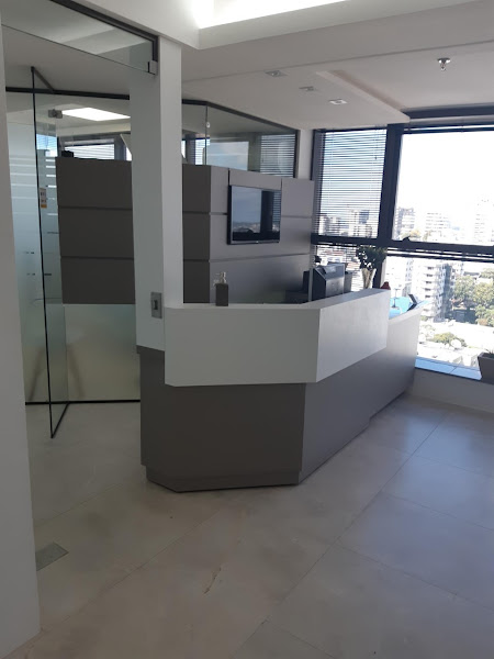 Foto 2 de Dra Denise Costa Dentista Caxias do Sul RS Tratamento de Canal, Ozonioterapia e Harmonização Facial