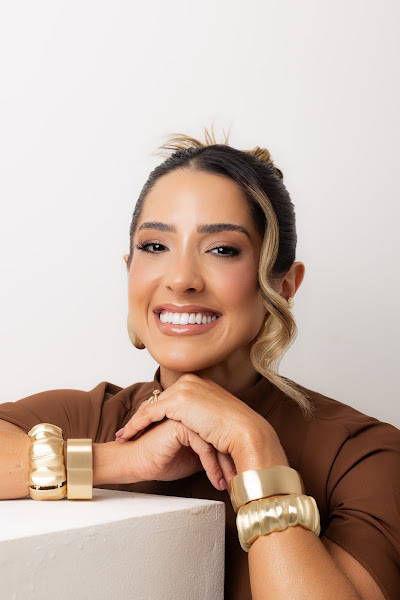 Foto 2 de Dra Denise de Faria Mendonça - Harmonização Facial em Goiânia