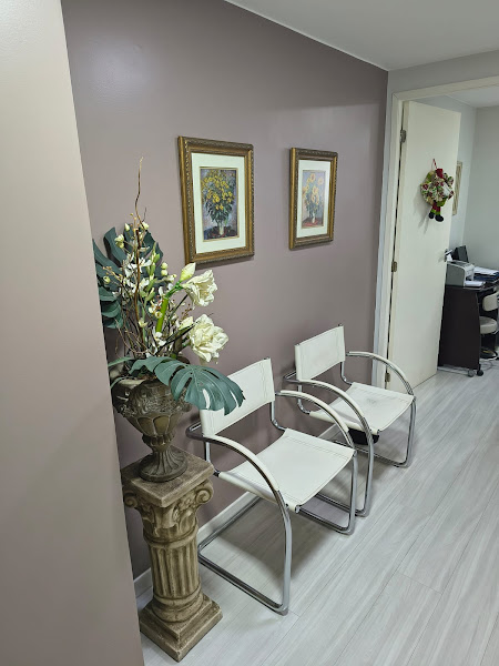 Foto 2 de Dra. Denise de Paula Pires - Odontologia