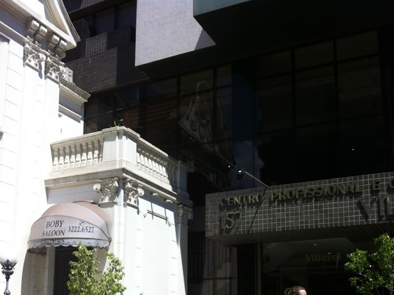 Foto de Dra. Denise Marc Pinto consultório dentário