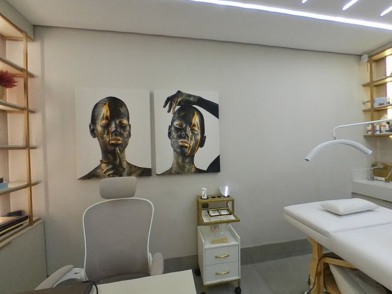 Foto 3 de Dra. Denise Oliveira - Harmonização facial em Marília