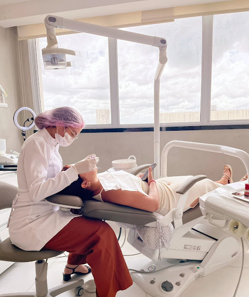 Foto 2 de Dra. Dinne - Dentista em Ananindeua
