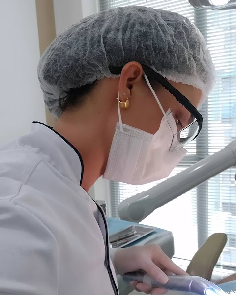 Foto 2 de Dra. Dirciane Reis