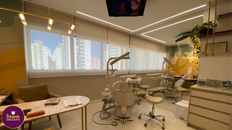 Foto 2 de Dra. Eduarda Dagostin Odontopediatra