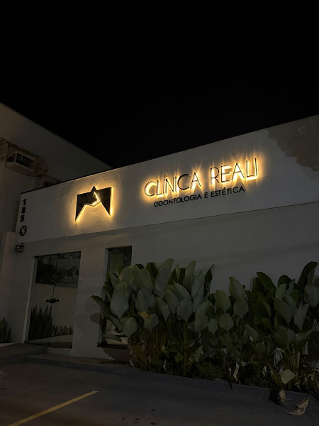 Foto 2 de Dra Eduarda Mattiazzi - Cirurgiã Dentista - São José dos Campos