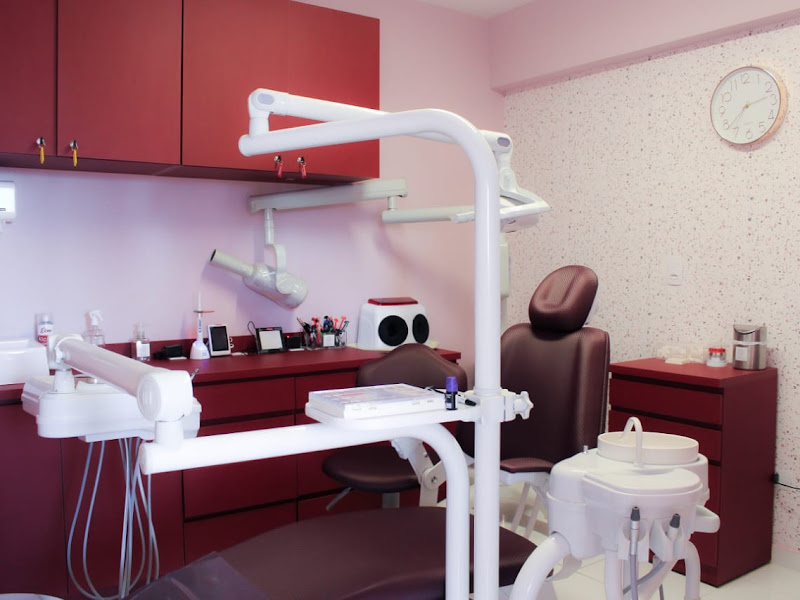 Foto 2 de Dra. Elaine Cristina Martins - Especialista em Invisalign