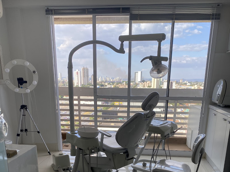 Foto de Dra. Elen Juliana Lemes