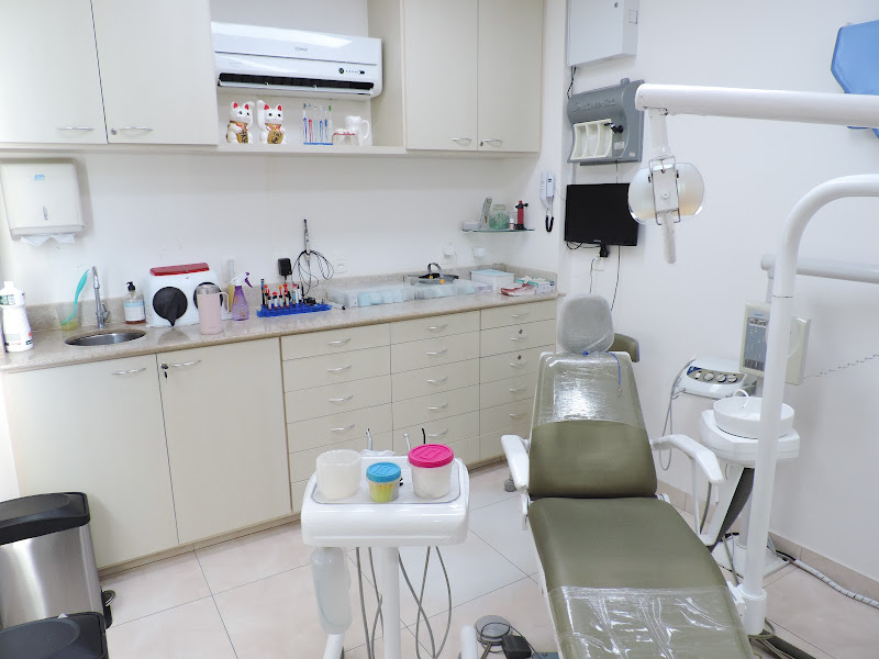 Foto 3 de Dra. Eliane Onishi Dentista