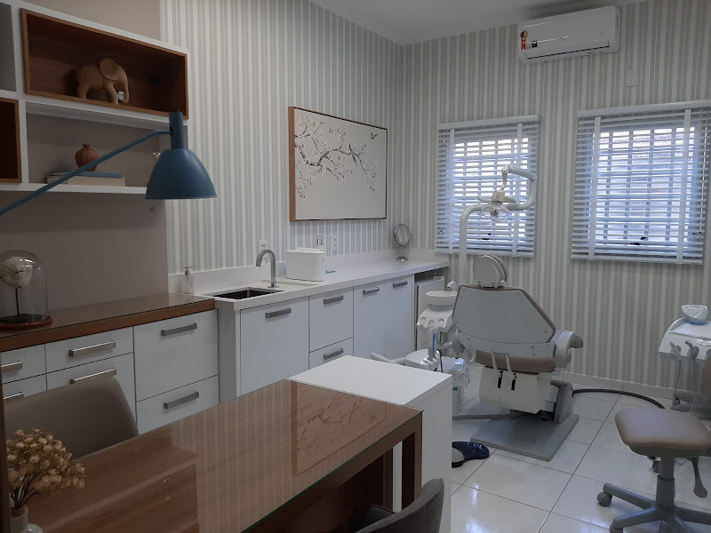 Foto 2 de Dra Eliane Zanata - Cirurgiã Dentista