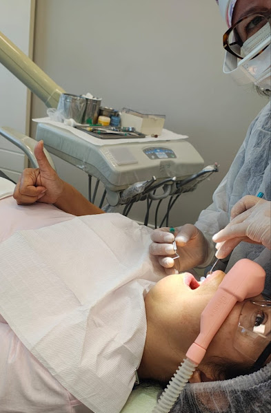 Foto 3 de Dra.Eliane Zeni - Odontologia Integrativa