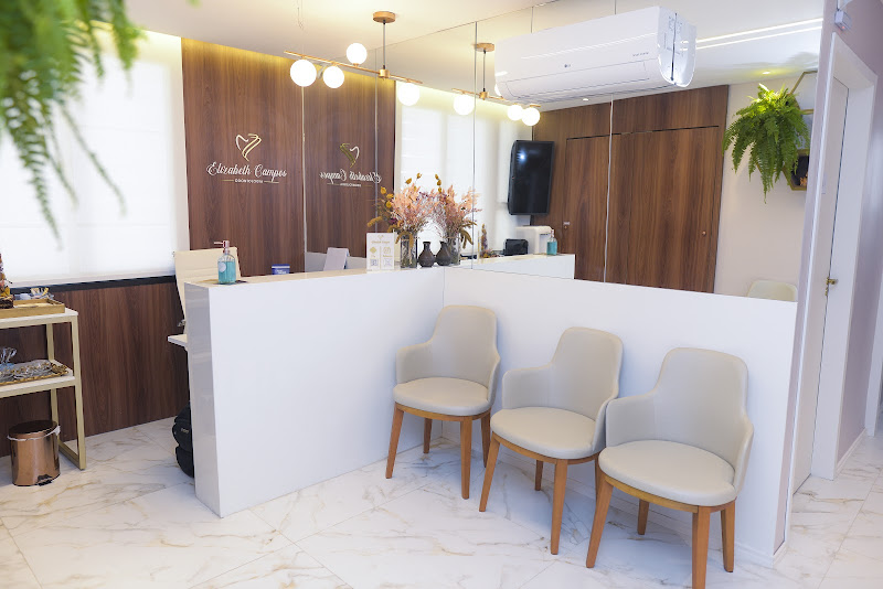 Foto 2 de Dra. Elizabeth Campos Invisalign, aparelhos ortodônticos e clareamento